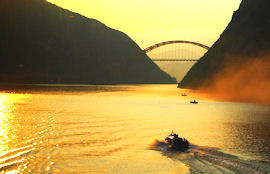 Views of the Yangtze River mountains